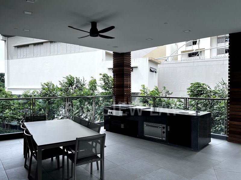 SEASIDE RESIDENCES 9