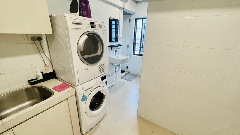 PEOPLE'S PARK COMPLEX 14