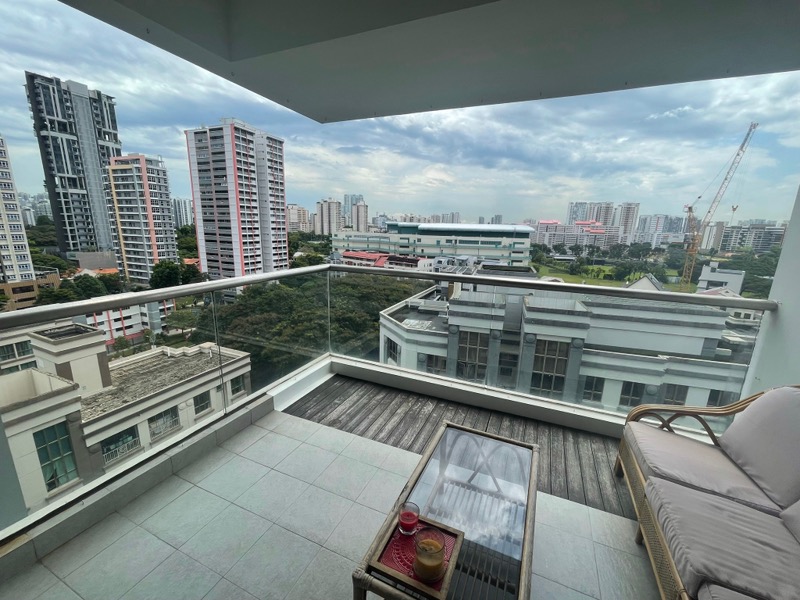 OXFORD SUITES 3