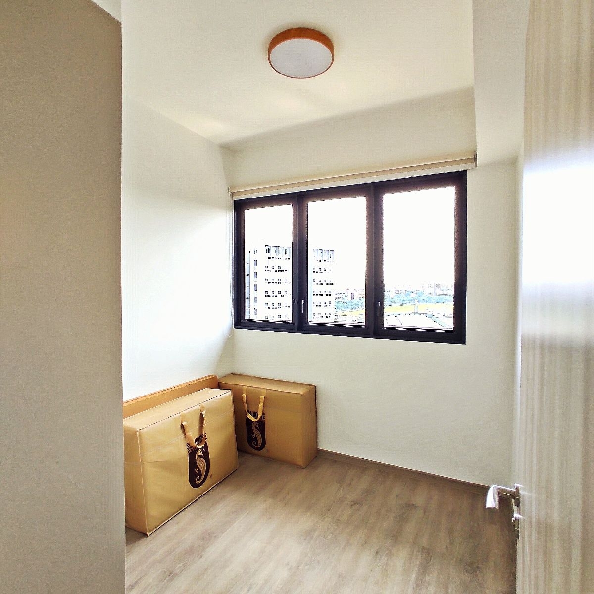 SENGKANG GRAND RESIDENCES 19