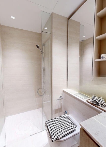 BLOOMSBURY RESIDENCES 5