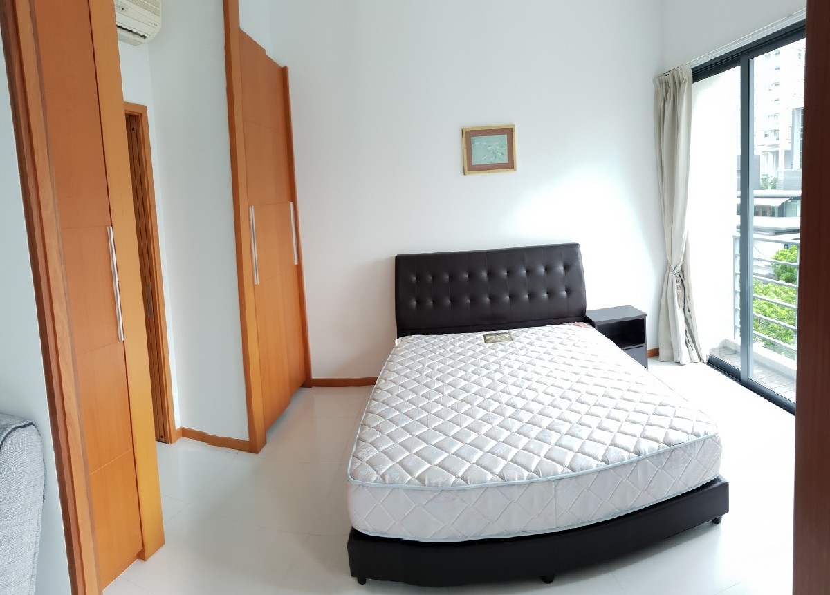 THE PIER AT ROBERTSON 11