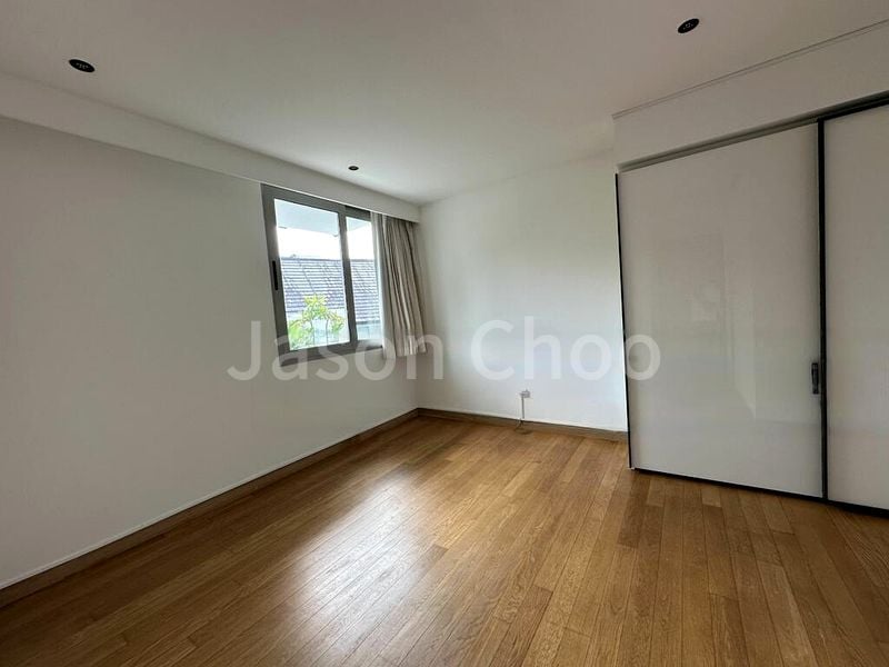 WHITE HOUSE RESIDENCES 5