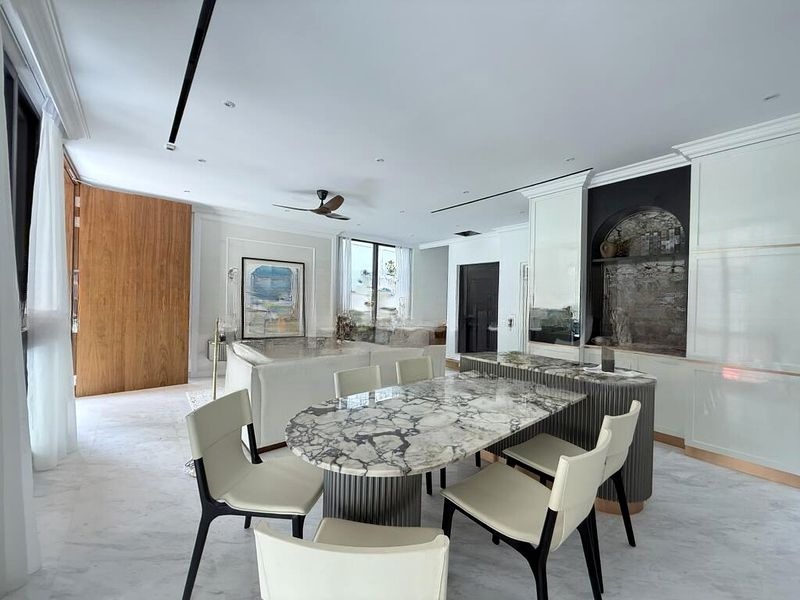 COASTAL BREEZE RESIDENCES 4