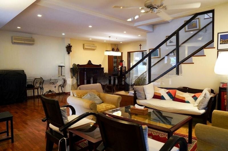 SELETAR HILLS ESTATE 9