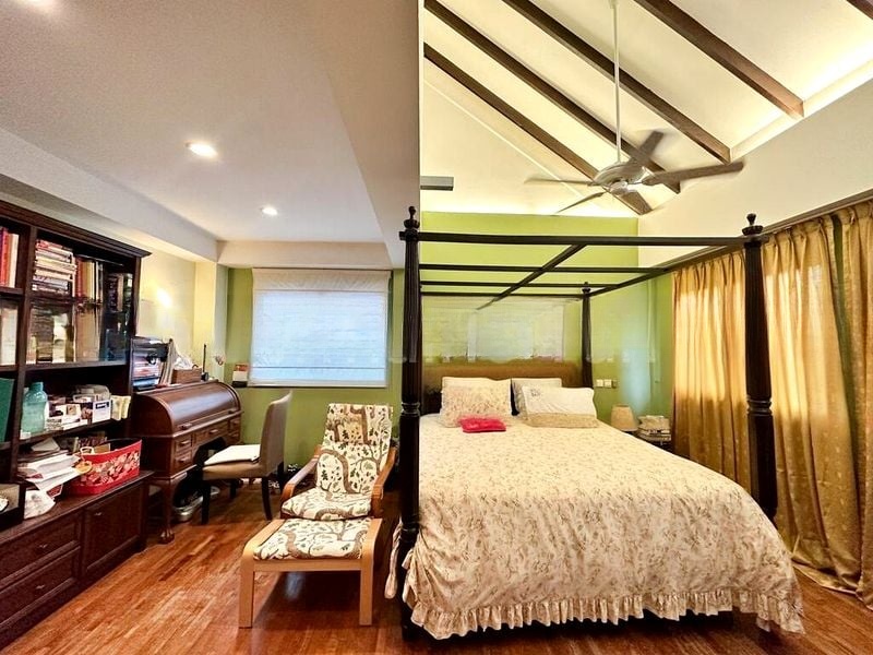 SELETAR HILLS ESTATE 6