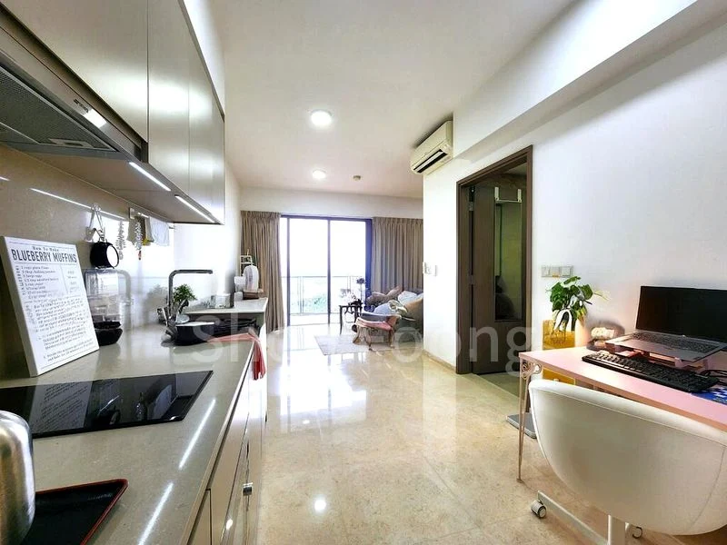 SEASIDE RESIDENCES 7