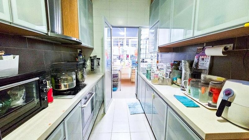 SELETAR HILLS ESTATE 2