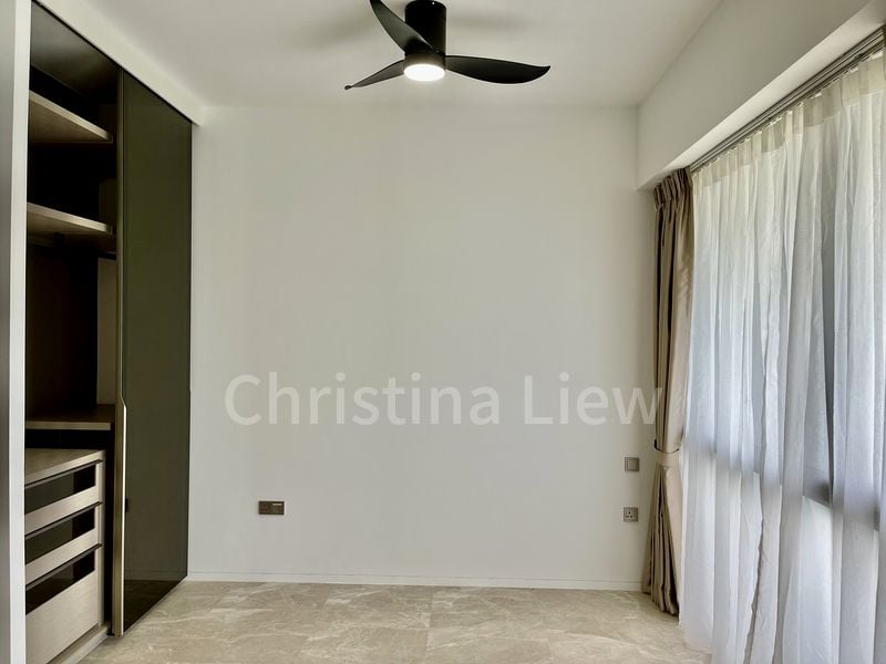 THE REEF AT KING'S DOCK 4