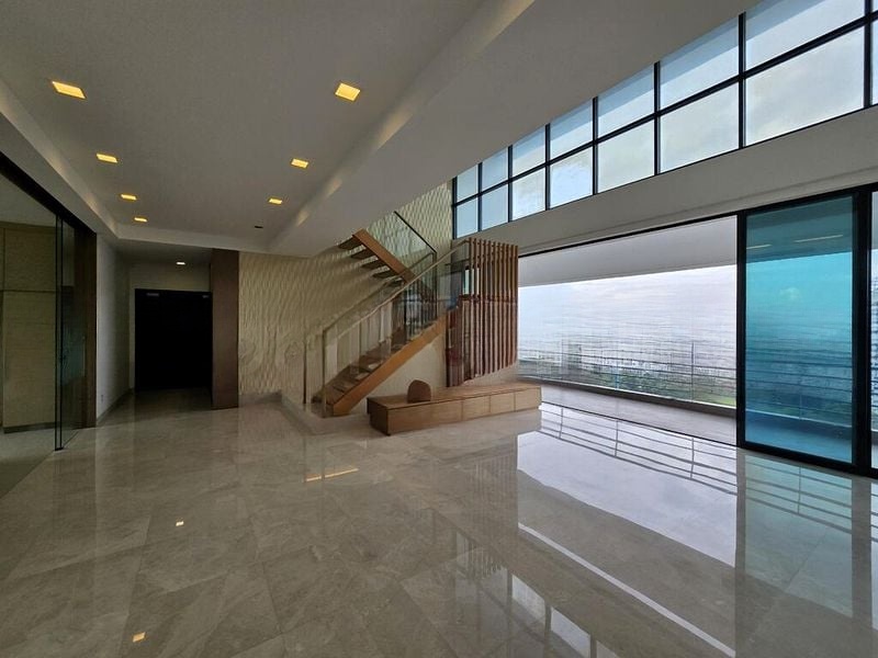 HARBOUR VIEW TOWERS 10