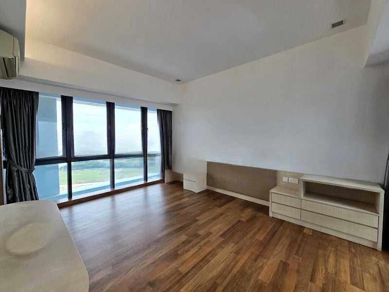 HARBOUR VIEW TOWERS 6