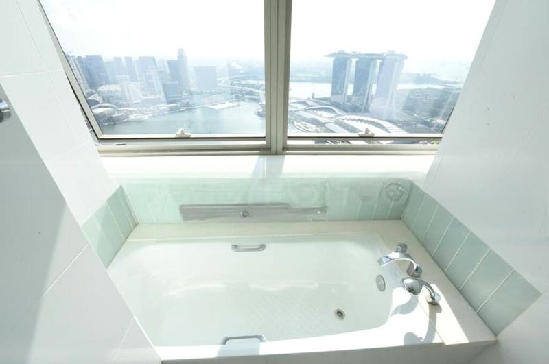 THE SAIL @ MARINA BAY 10