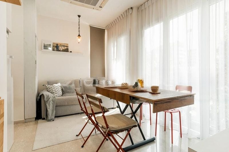 CITY REGENCY 9