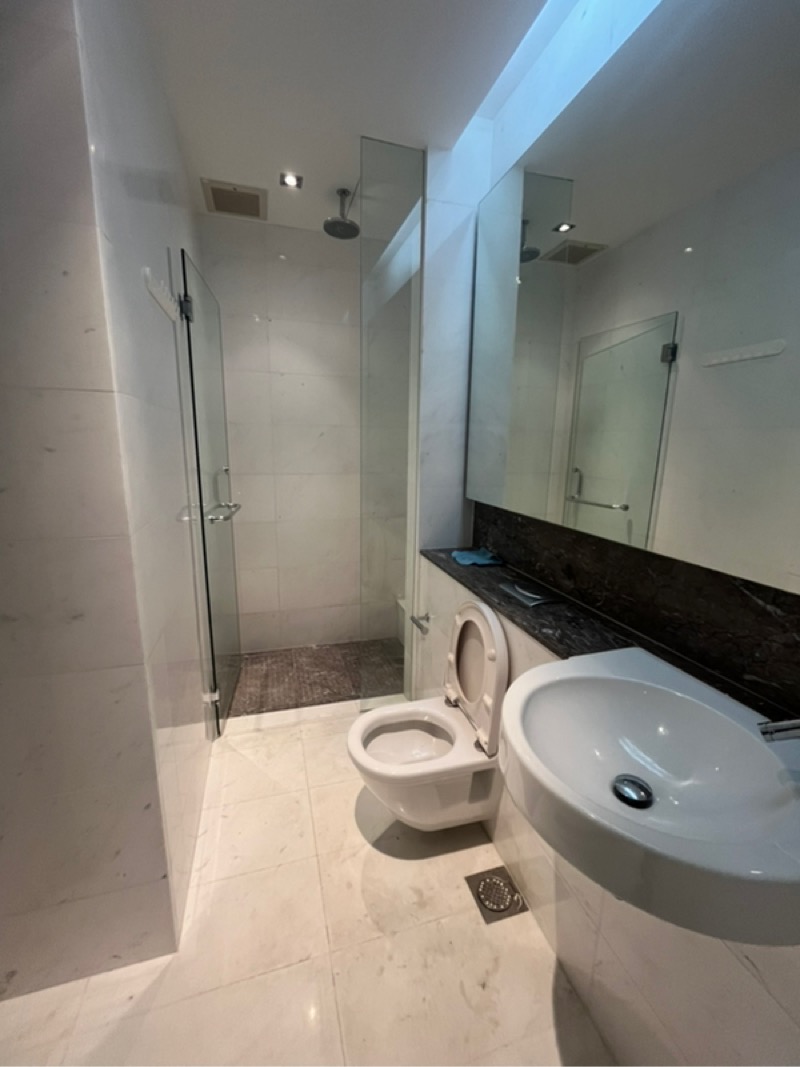 REFLECTIONS AT KEPPEL BAY 16