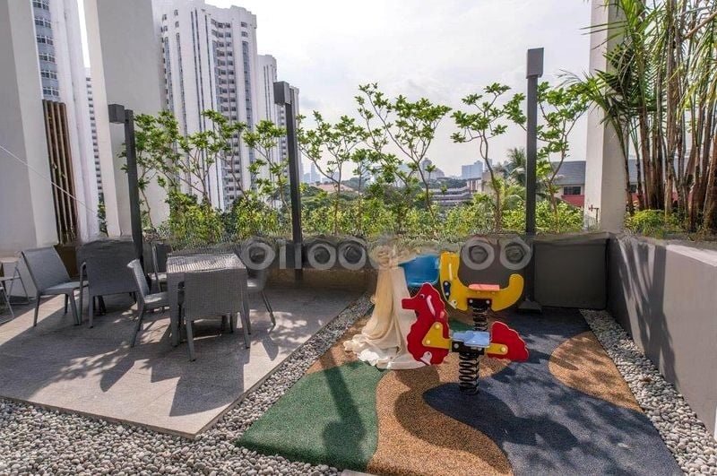 THE LINE @ TANJONG RHU 11