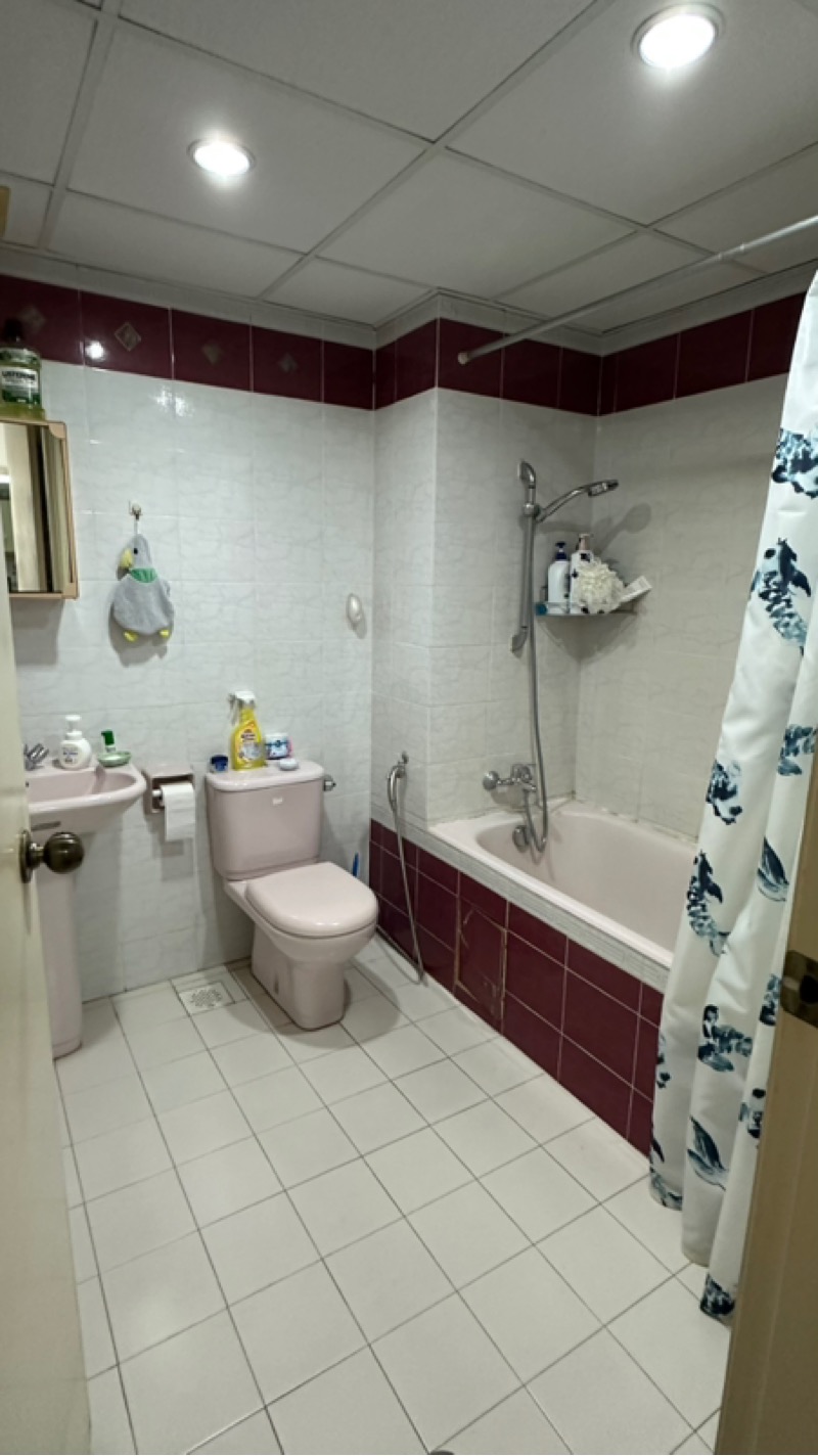 CENTRAL GREEN CONDOMINIUM 13