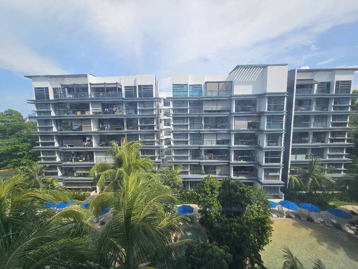 HEDGES PARK CONDOMINIUM 39