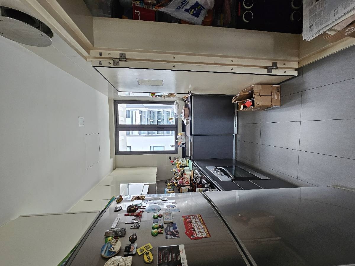 HEDGES PARK CONDOMINIUM 43