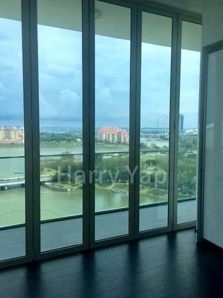 KALLANG RIVERSIDE 13