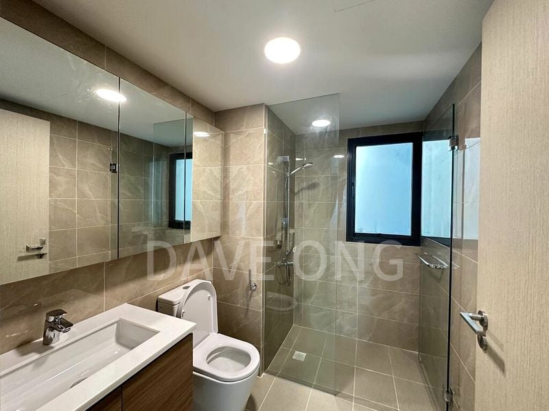 TREASURE AT TAMPINES 7