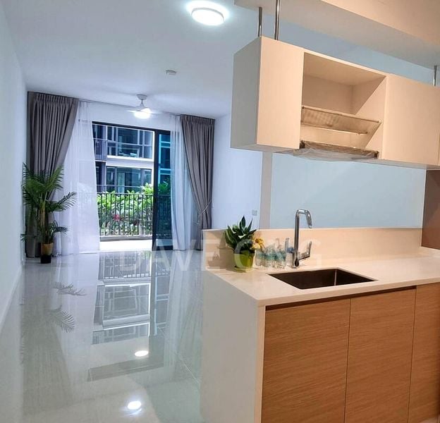 TREASURE AT TAMPINES 8