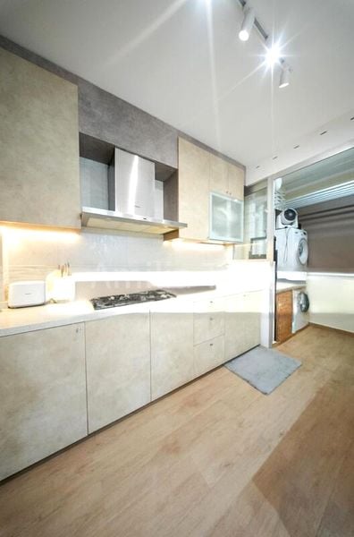 BT BATOK WEST AVE 8 5