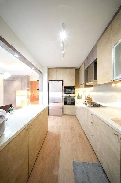 BT BATOK WEST AVE 8 6