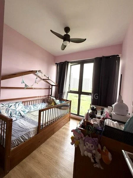 RIVERCOVE RESIDENCES 4