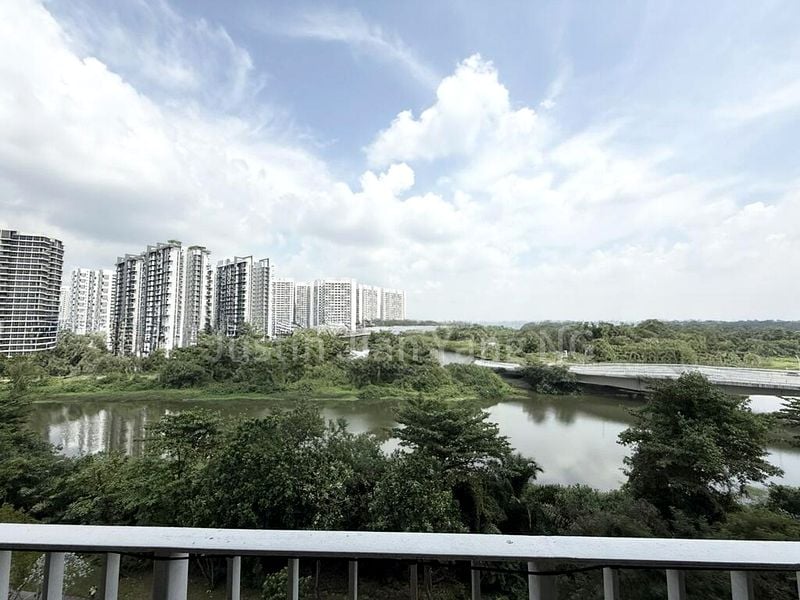 RIVERCOVE RESIDENCES 9