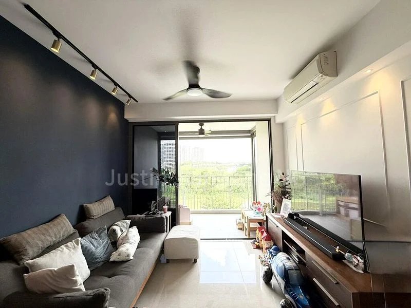 RIVERCOVE RESIDENCES 10