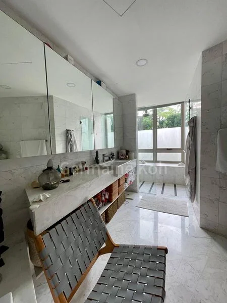 THE COAST AT SENTOSA COVE 10