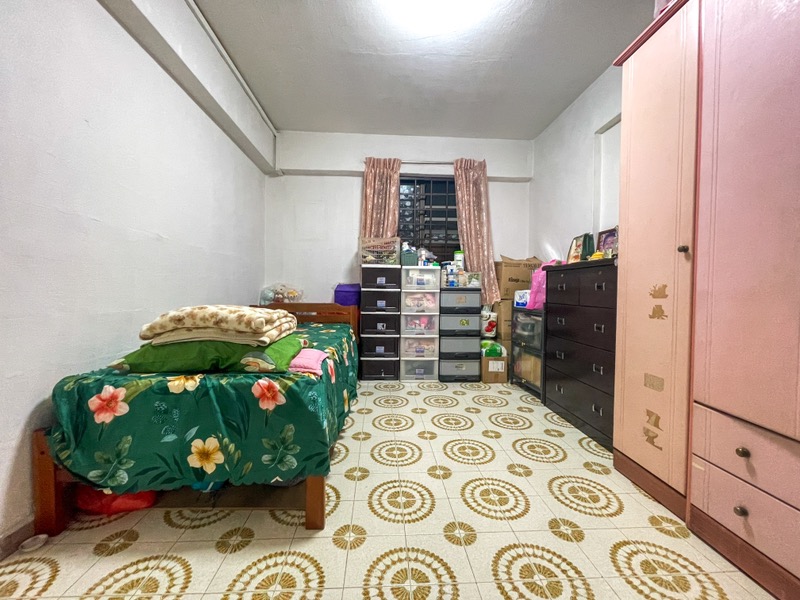 JURONG WEST ST 52 12