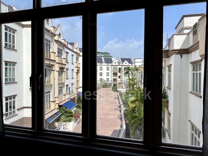 LE HILL CONDOMINIUM 14