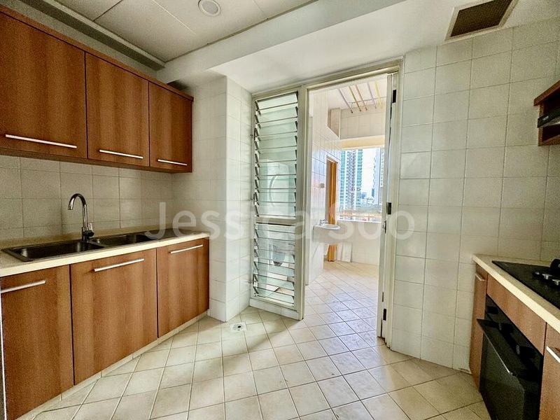 RIVERDALE RESIDENCE 6