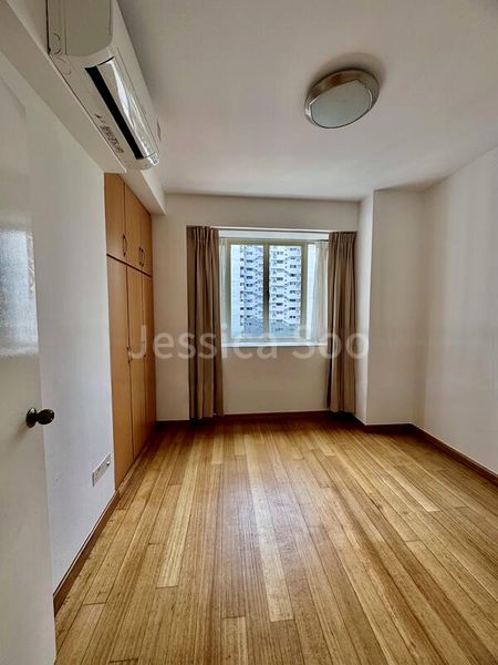 RIVERDALE RESIDENCE 9