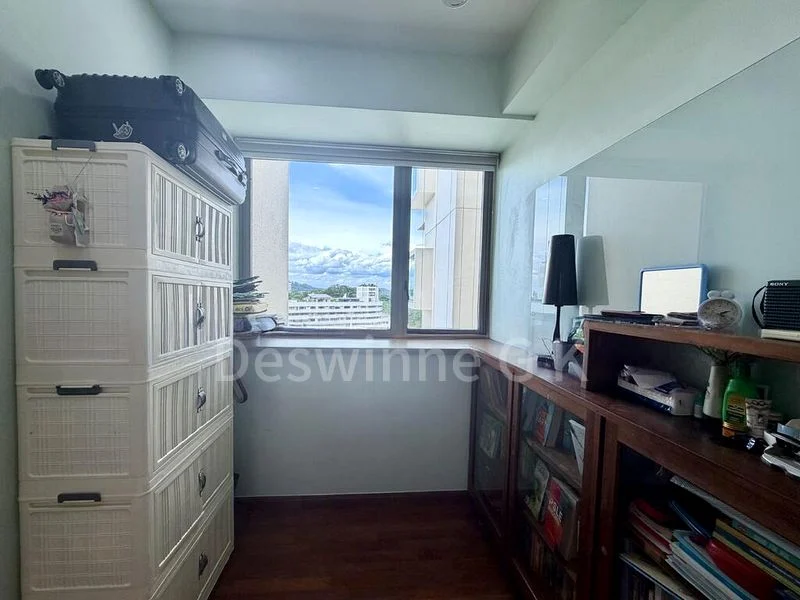 THE SERENADE @ HOLLAND 4