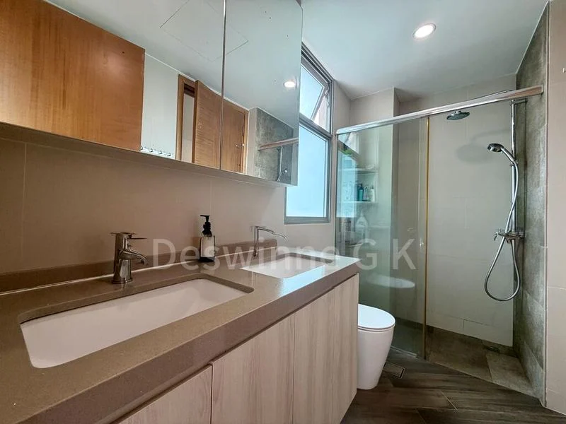 THE SERENADE @ HOLLAND 6