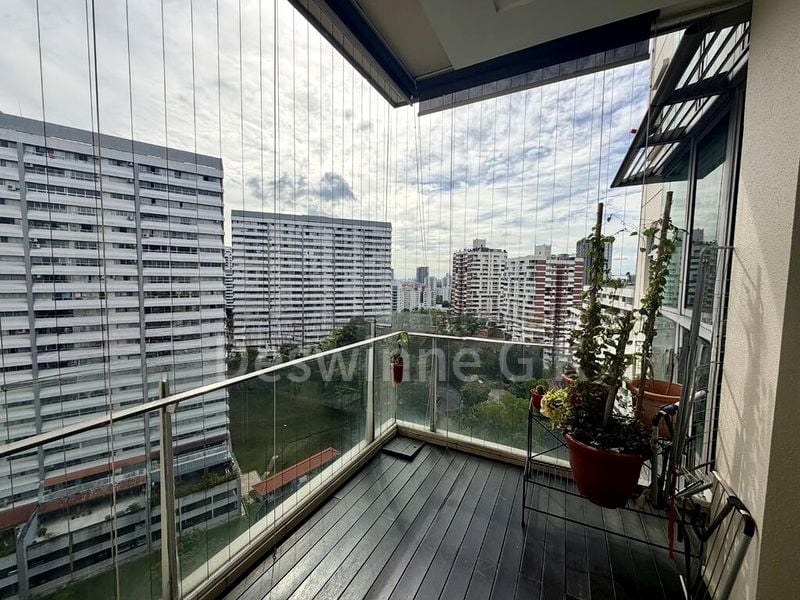 THE SERENADE @ HOLLAND 13