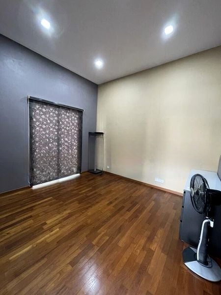 SELETAR HILLS ESTATE 15