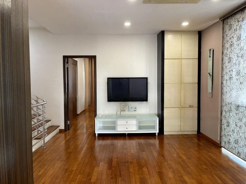 SELETAR HILLS ESTATE 4