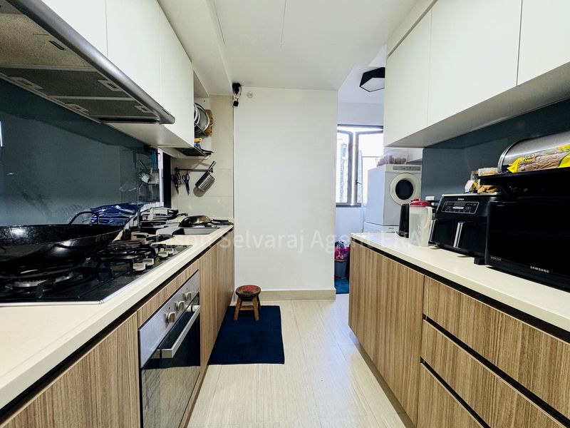 HUNDRED PALMS RESIDENCES 7