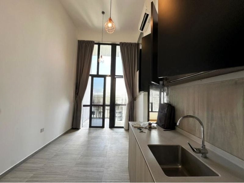 GRANDEUR PARK RESIDENCES 10