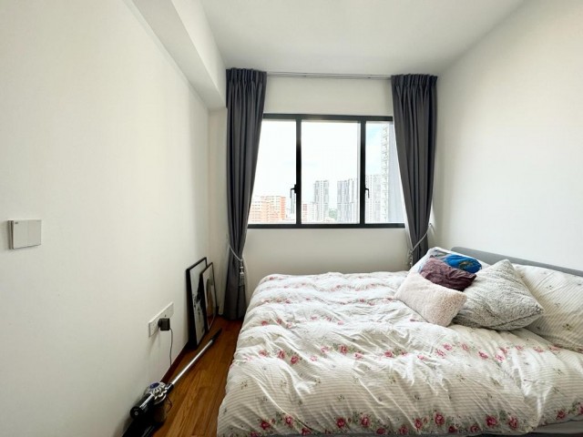 STIRLING RESIDENCES 4