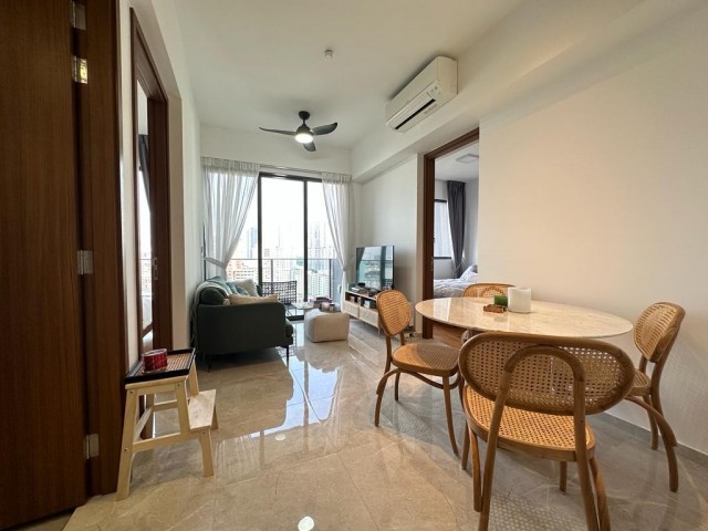 STIRLING RESIDENCES 8