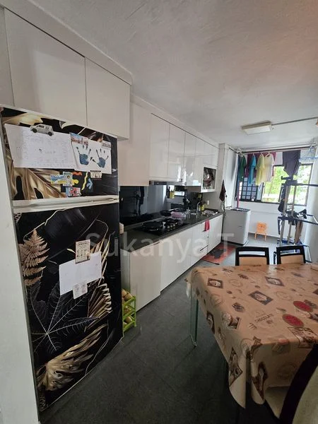 BT BATOK EAST AVE 5 4