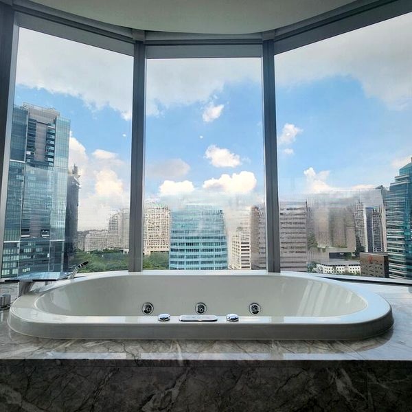 THE ORCHARD RESIDENCES 10