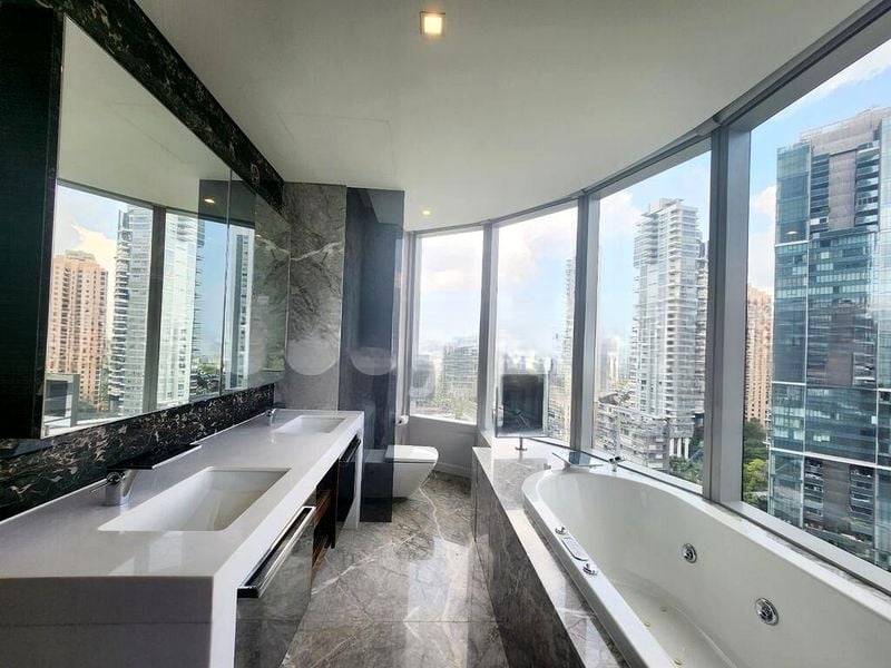 THE ORCHARD RESIDENCES 11