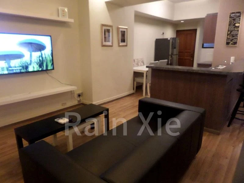 INTERNATIONAL PLAZA 15