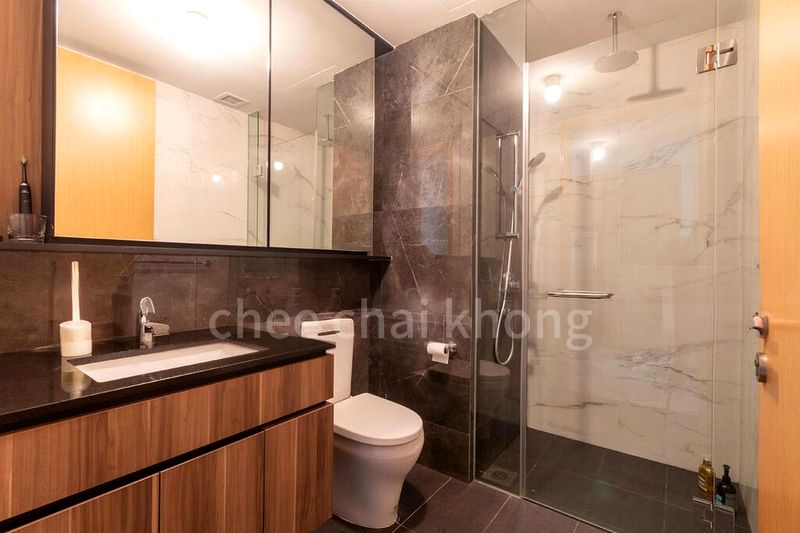 THE VERANDAH RESIDENCES 9