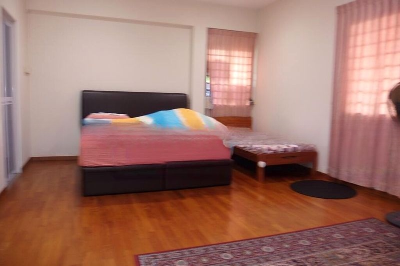 LOWLAND TERRACE 8
